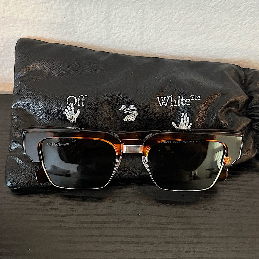 Off-White Washington Square Sunglasses - image 1